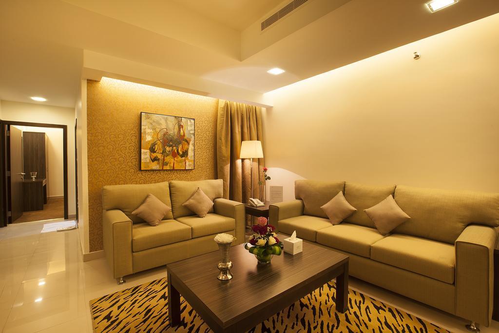 Hayat Watheer For Serviced Apartment Dammam Luaran gambar